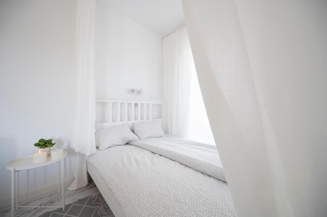 Randez-View - 60 M2, Widok Na Jezioro, Taras Z Trawnikiem, Klima, Parking, Netflix Apartment Iława Exterior foto