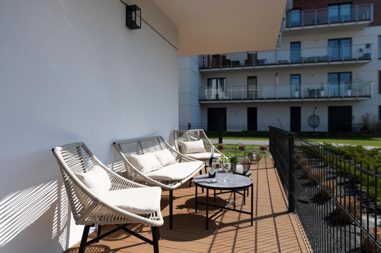 Randez-View - 60 M2, Widok Na Jezioro, Taras Z Trawnikiem, Klima, Parking, Netflix Apartment Iława Exterior foto